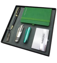 Signator® Silva  İsme Özel Set - 32 Gb. Usb Bellek + Clipper Çakmak + Not Defteri  + Fonksiyonlu Çakı + Kalem ve Kartvizitlik  Kişiye Özel Hediyelik Set (Karışık)