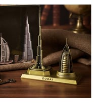 Dubai Temalı Burj Khalifa ve Burj Al Arab Metal Dekoratif Biblo – Şık Masaüstü Hediyelik