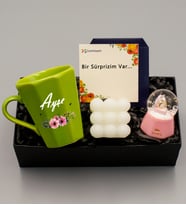Kişiye Özel Yeşil Kupa & Bubble Mum & Pembe Küre