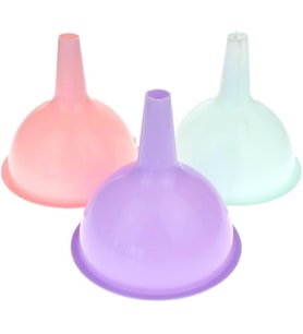 Lexroo Benim Marifetlerim - Karışık Renkli Huni No 5 En:22 cm Boy:25 cm