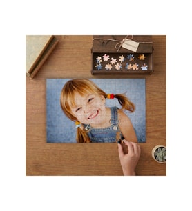 Güzel Kız Çocuğu Tasarımı 240 parça Ahşap Puzzle Ahşap Kutuda MP00703