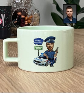 Kişiye Özel Kişiye Özel Karikatürlü Erkek Polis Lüks Pastel Fincan Polisler Günü Hediyesi