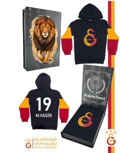 Galatasaray Orijinal Lisanslı Siyah Kapüşonlu Kişiye Özel Sweat Ahşap Kutulu