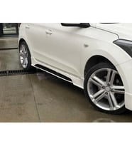 Hyundai i20 Custom Yan Marşpiyel Seti Mat Siyah Plastik