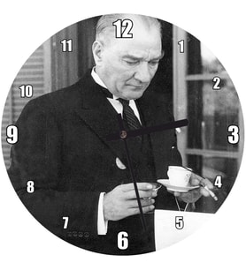 Cakatablo Atatürk Smokinli Kahve Sigara Duvar Saati