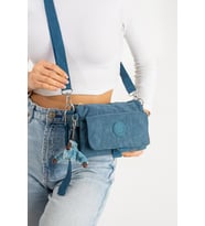 Mini Boy Kadın Postacı Omuz Çantası Çapraz Askılı Hafif Su İtici Kumaş 20*15 Cm Çok Cepli  (Mavi)