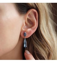 Mavi Swarovski Taşlı Su Damlası Gümüş Küpe