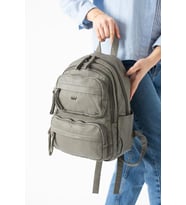 Vegan Deri Kadın Sırt Çantası Günlük Kullanıma Uygun Çok Cepli Yıkama Suni Deri 30*25 Cm