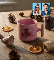Kişiye Özel Karikatürlü Uçuyorum Aşkından Sevgiliye Hediye T Pastel Kupa Sevgililer Günü Hediyesi
