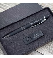 Kişiye Özel Kutulu Kalem ve Usb Flash Bellek Seti