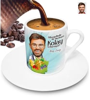 Nihayetinde Diyetisyen Kolay Yetişmiyor Kişiye Özel Karikatürlü Türk Kahvesi Fincanı (Beyaz)
