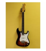 E6 Strat SB Elektro Gitar