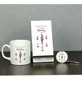 Müşteri Hizmetleri Yöneticisi Üçlü Set (Kupa + Telefon Standı + Anahtarlık)