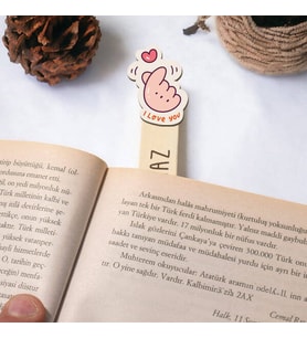 Kişiye Özel Romantik Kalp İsimli Ahşap Kitap Okuma Ayracı