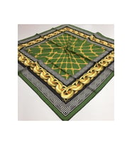 Zincirli Desen Black Seri Twill Eşarp Eşarp Askısı ile Birlikte 90x90 cm Yeşil-9