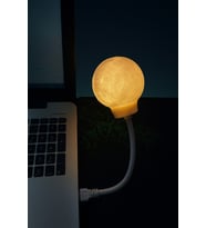 3D Ay Şekilli USB Led Masa Lambası, Gece Işığı, Dekoratif Aydınlatma (Krem)