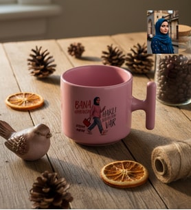 Kişiye Özel Karikatürlü Bana Hayransın T Pastel Kupa Doğum Günü Hediyesi