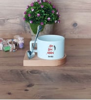 Yazı İşleri Müdürü Kupa Bardak Kısa Ahşap Altlıklı Kaşıklı