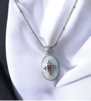Oval Taşlı Kadın Çelik Kolye