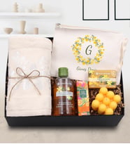 Kişiye Özel Baskılı Ham Bez El Çantası & Havlu & Yves Rocher Duş Jeli & Yves Rocher Sabun & Turuncu Bubble Mum & Eyüp Sabri Tuncer Mini Kolonya Hediye Seti