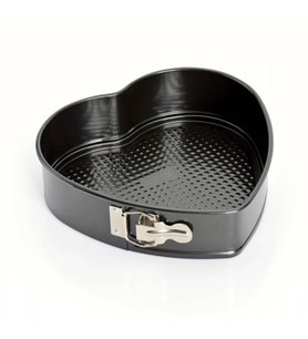 Kaiser Kalp Desenli Kelepçeli Kek Kalıbı 26 Cm 66621401