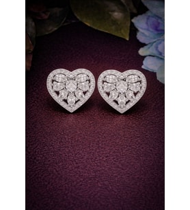 Heartshine Kalp Formu Işıltılı Zirkon Küpe – Premium Halo Tasarım (Gümüş)