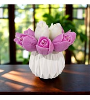 Pembe Beyaz Lale Mum Vazosu– El Yapımı Kokulu Soya Mum (Beyaz-Pembe)