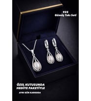 925 Ayar Damgalı Gümüş Kaplama İnci Detaylı Damla Model Kolye Küpe Takı Seti (Silver)