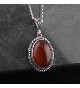 Minimal Tasarım Kırmızı Akik Taşı 925 Ayar Gümüş Kolye