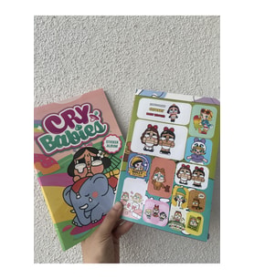 Cry Baby Ağlayan Bebek Sticker Etiket Çıkatma Defteri Albümü 16 Sayfa 208 adet