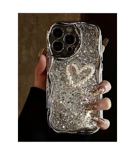 Caş Dekorasyon Gümüş Renk Kalp Figürlü Simli 15 Pro Max Telefon Kılıfı
