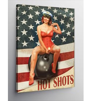 Kanvas Tablo Amerikan Bayrağı Ve Pin Up Kızı