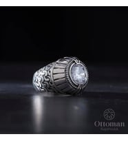 Özel Tasarım Beyaz Zirkon Taşlı Gümüş Erkek Yüzük
