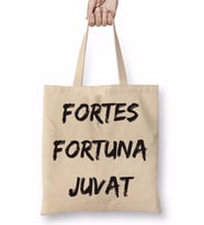 A Sorte Favorece Os Fortes Fortes Fortuna Juvat Bez Çanta Uzun Saplı