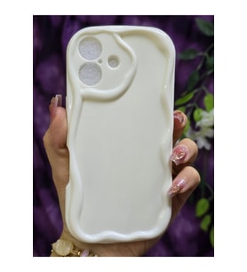 Iphone 16 Uyumlu 3D Dalga Kenarlı Beyaz Telefon Kılıfı