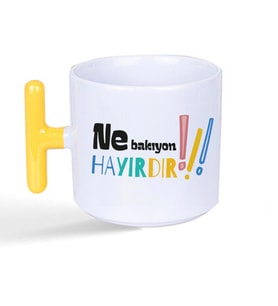 Ne Bakıyon Hayırdır Baskılı Sarı Kulplu T Kupa