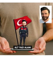 Kişiye Özel Jandarma Uzman Çavuş Karikatürlü 18 cm MDF Masaüstü Biblo - Jandarma Uzman Çavuş Hediyesi Yeni İş ve Meslek Hediyesi