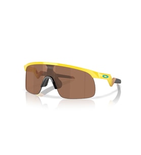 OJ 9010 901028 23 Oakley X Fortnite™ Peely Resistor Genç ( Youth Fit ) Güneş Gözlüğü