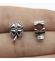 Yonca, Takantakana Worldshop, Pandora, Bileklik Uyumlu, Gümüş, Charm  (1Adet)
