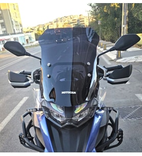MOTOCAM Qj SRT 700 Ön Cam 2022-2026 Model 54cm Siyah Renkli 4mm