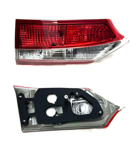 LEOPARTS Toyota Corolla Stop Lambası İç Sağ 2013-2016 81581-02520
