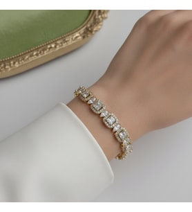 Lente Aksesuar 14K Altın Kaplama Rengi VİP Seri Prenses Kesim Zirkon Taşlı Bileklik