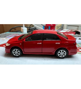 Oyuncak Metal Model Araba 1/36 Çek Bırak 2009 Toyota Corolla Kırmızı