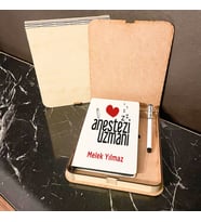 Anestezi Uzmanı Ahşap Kutulu Defter Kalem Set
