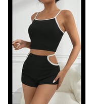 Fantezia Night Kadın Siyah Beyaz Şortlu Cut-Out Detaylı Gecelik Takımı