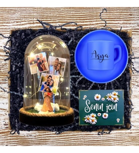 Kişiye Özel 3 Fotoğraflı Melekli Işıklı Fanus ve Mavi Kahve Fincanı Hediyesi