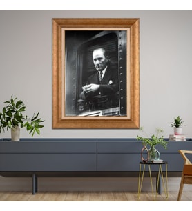 Altın Varaklı Çerçeveli Paspartulu Atatürk Tablo DC1513 (Gold)
