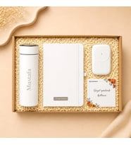 Kişiye Özel İsim Baskılı Dereceli Termos Defter Ve 10000 Mah Kablosuz Powerbank Seti