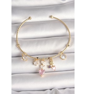 Pirinç Gold Renk Sallantı Zirkon Taşlı Kalp Figür Pembe Kalp Detay Charm Kadın Bileklik - TJ-BB6897