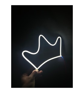 3D Neon LED Kral Tacı Gece Lambası, Işıklı Dekoratif Tasarım (Krem)
